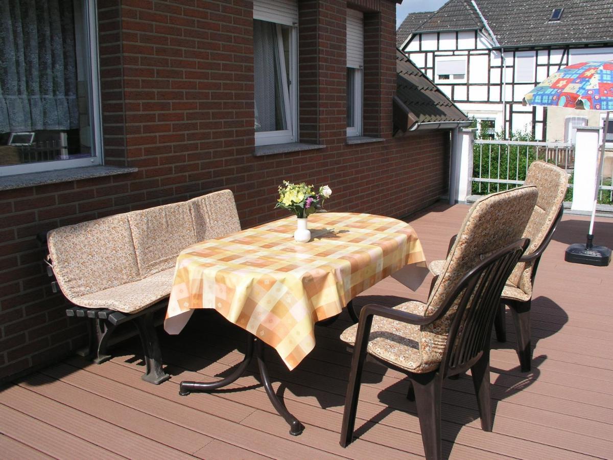 Ferienwohnung Am Deister Mit Grossem Balkon Springe Exterior photo